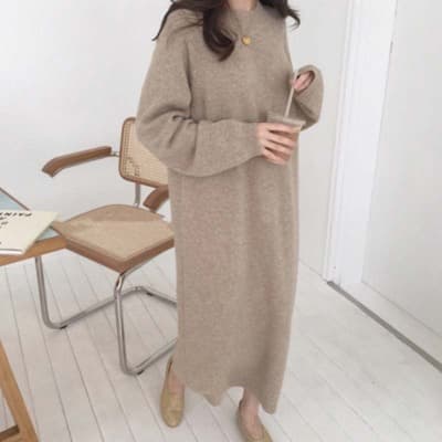 ゆるシルエットロングニットワンピース