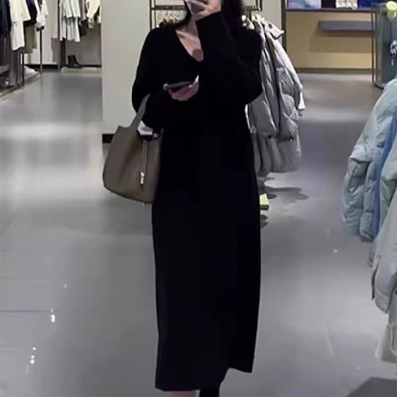 ふんわり柔らか冬の贅沢ニットワンピース
