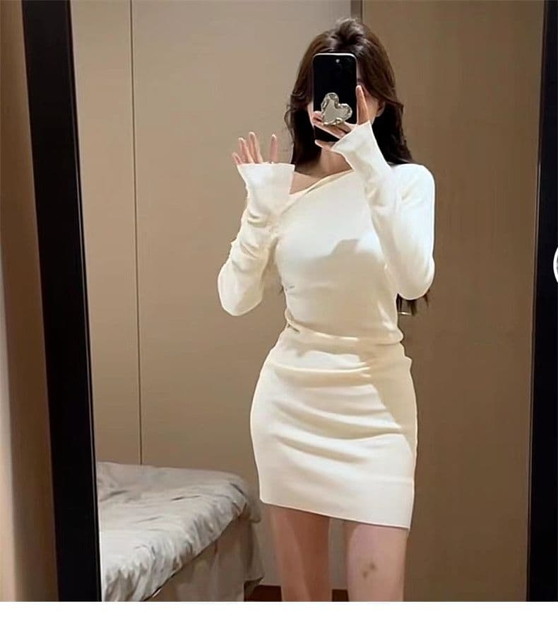 オフショルダーワンレイヤーニットワンピース