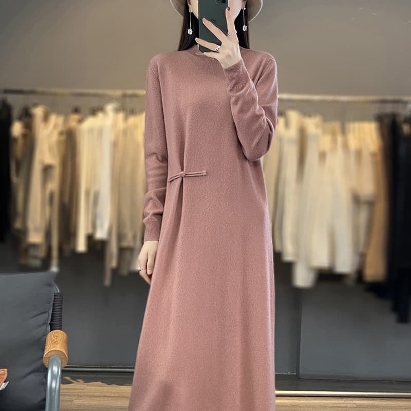 シルエット美人のニットワンピース